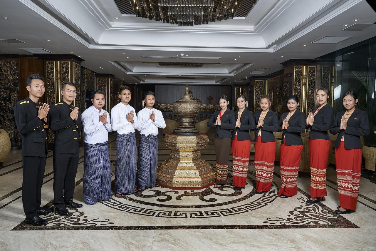 Hotel Apex Mandalay Exteriör bild