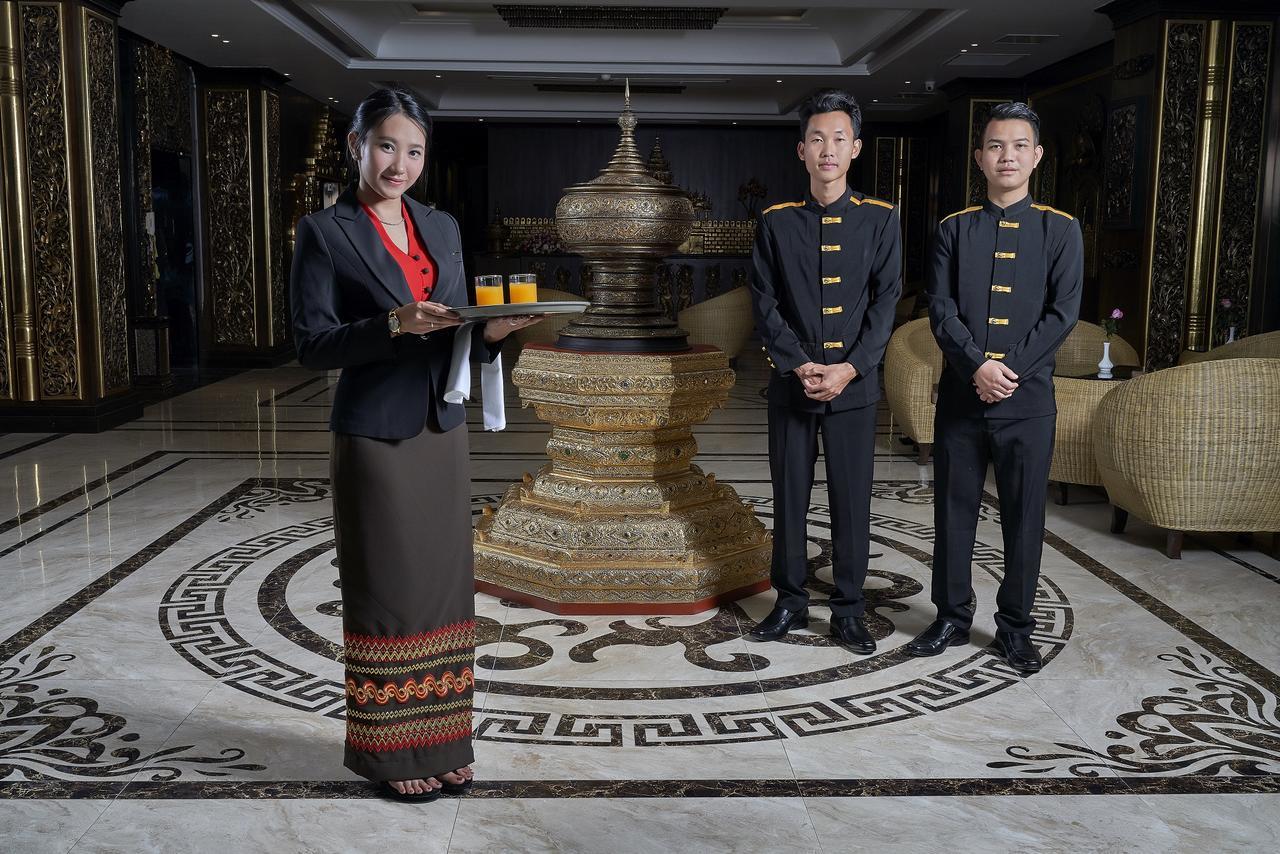 Hotel Apex Mandalay Exteriör bild